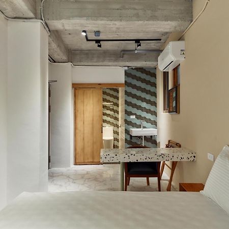 Sanhe Hotel Чжанхуа Экстерьер фото