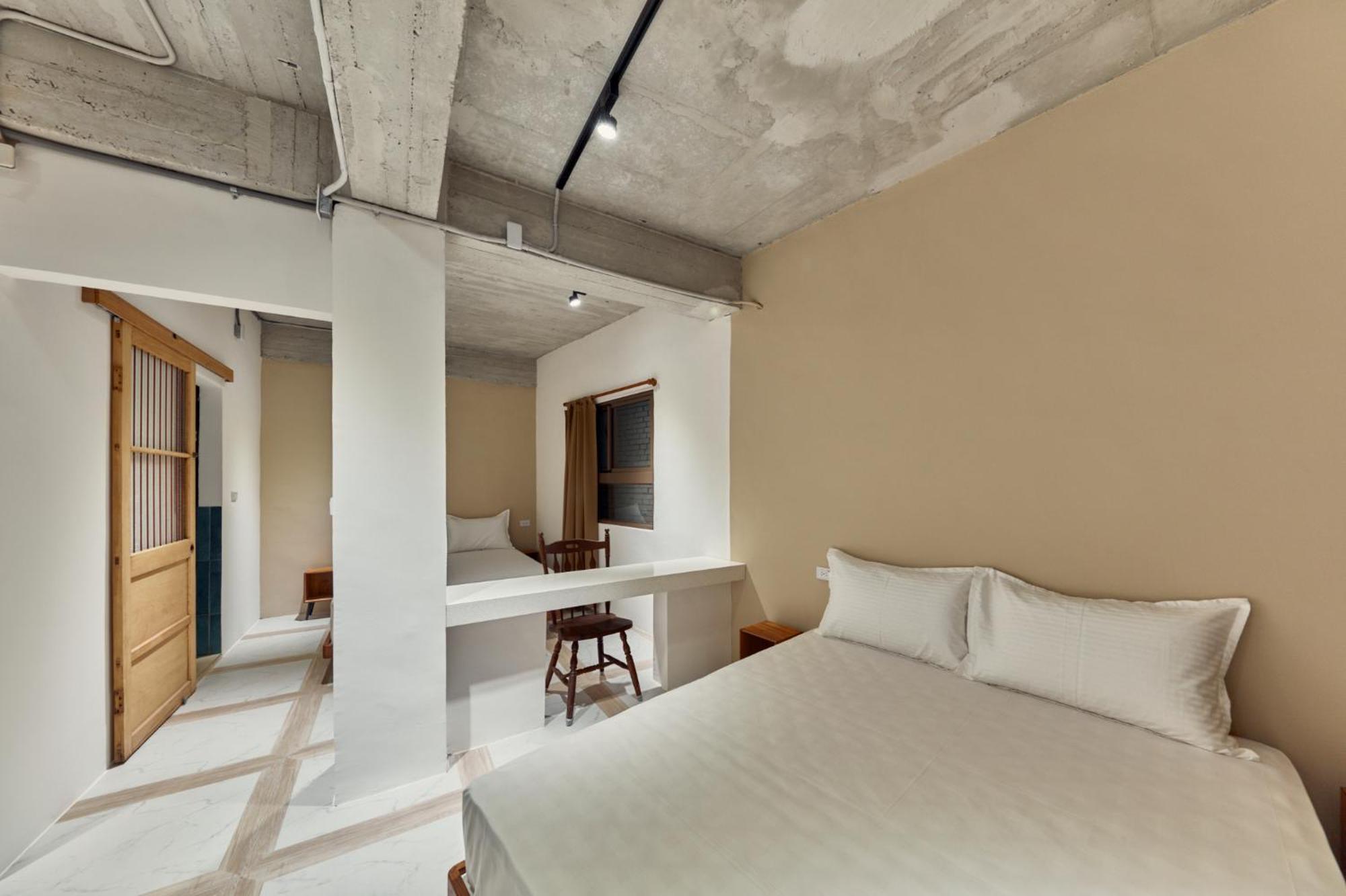 Sanhe Hotel Чжанхуа Экстерьер фото